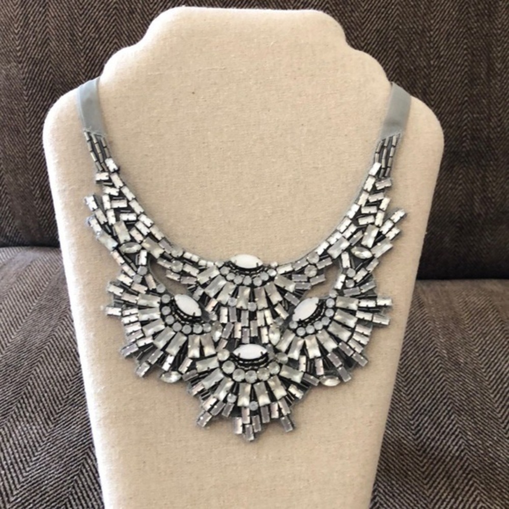 Stella & Dot Gala Necklace - NWOT